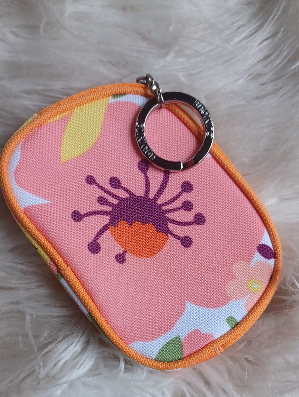 Clinique Pouch